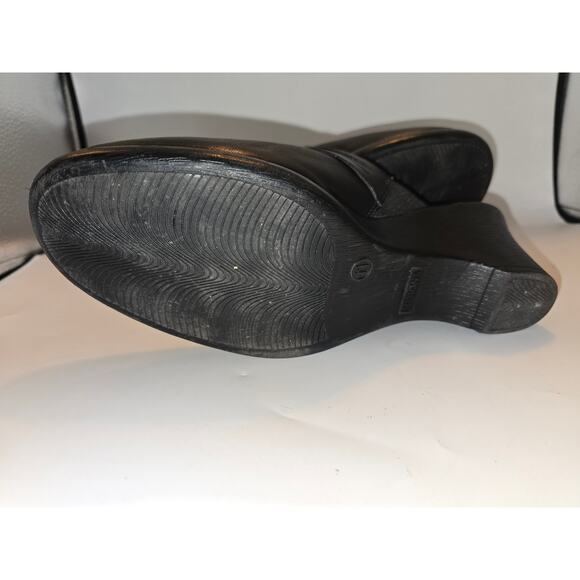 Merona‎ Women's Mules Heels Black Leather Slip On Strap Buckle 11 - Picture 7 of 10